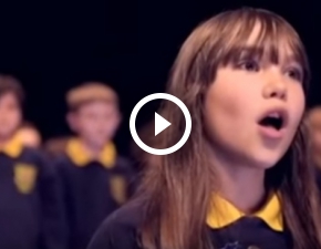 Wzruszajce wykonanie Hallelujah  10-letniej dziewczynki z autyzmem