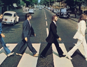 55 lat od wydania pierwszej studyjnej pyty Please please me zespou The Beatles!