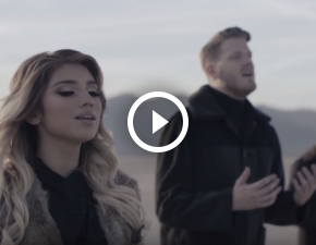 Coraz bliej wita! Pentatonix we wzruszajcym wokalnym coverze Hallelujah