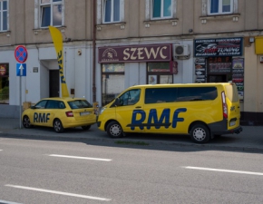 Manufaktura Obuwnicza w Kielcach kolejn przebojow firm w RMF FM! To tam naprawialicie dzi buty na nasz koszt   