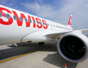 Szwajcaria. Linie lotnicze zapowiadaj zwolnienia niezaszczepionych pracownikw