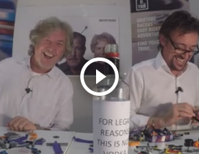 Byli prowadzący Top Gear układają Lego pod wpływem! 