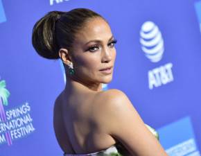 Jennifer Lopez skoczya 53 lata. Z tej okazji zapozowao nago. Bogini 18+