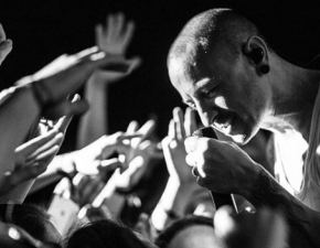 Chester Bennington: Dzi pierwsza rocznica mierci wokalisty Linkin Park