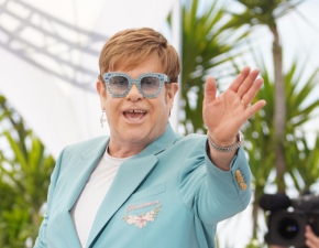 Synowie Eltona Johna to mali dentelmeni! M artysty opublikowa w sieci uroczy kadr FOTO