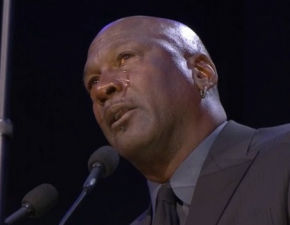 Zalany łzami Michael Jordan żegna Kobego Bryanta. Jego przemówienie poruszyło wiele serc WIDEO