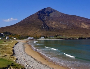 Mieszkacy irlandzkiej wyspy Achill odzyskali pla po 33 latach!