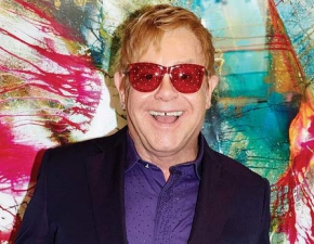 Elton John: wystp-niespodzianka na londyskim dworcu!