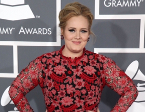 Adele jak szkielet na najnowszych zdjciach. Gwiazda nie przestaje chudn