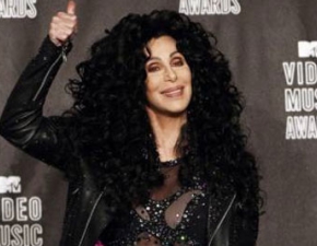 Bogini popu skoczya 70 lat. Dzi urodziny Cher!