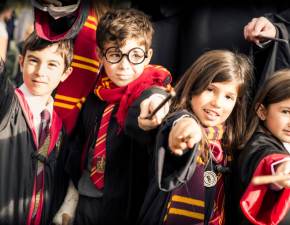 Kiedy premiera serialu o Harrym Potterze? Fani musz jeszcze troch poczeka