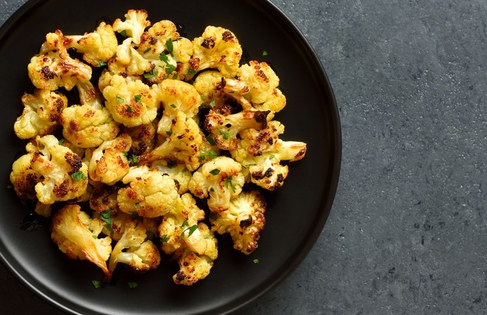 Zapomnij o gotowaniu kalafiora! Ten trik sprawi, iż pokochasz to warzywo na nowo
