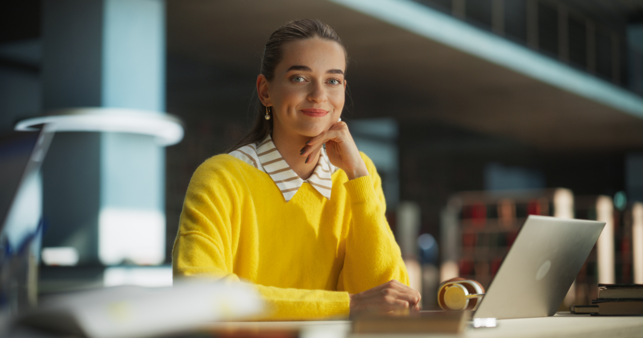 To 3 zachowania najinteligentniejszych ludzi, które inni uważają za „dziwne”. Psychologia wskazuje jasno