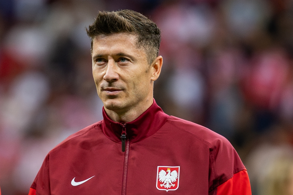 „Maja, załatwione”. Robert Lewandowski spełni marzenie chorej na białaczkę 11-latki