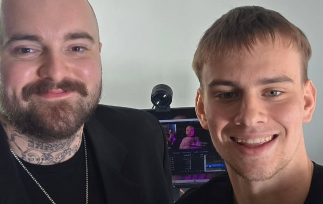 Tak wyglądały kulisy streama Łatwoganga. Internauci zachwyceni tym zdjęciem: „Najlepsza fota dekady”