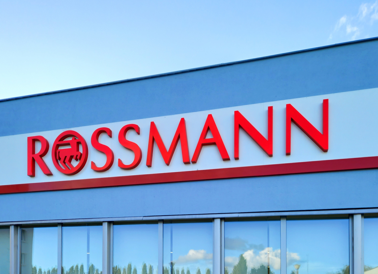 Rossmann wyprzedaje przed weekendem. Obniżka o ponad 100 zł