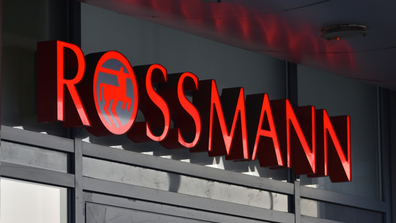 Black Week w Rossmannie. Od dzisiaj „1+1 gratis”