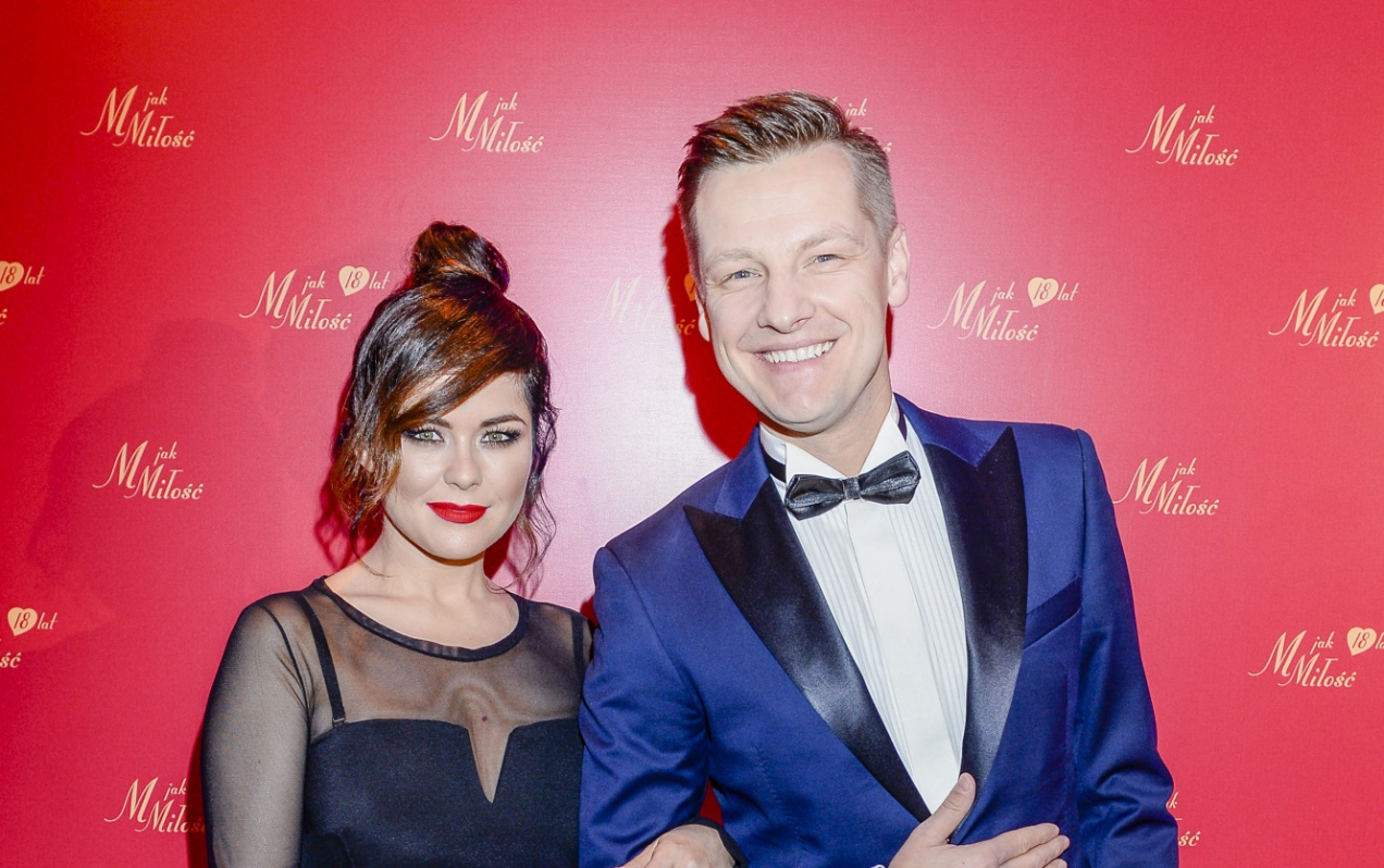 Mroczek pokazał zdjęcie ze ślubu Cichopek i się zaczęło. Internauci piszą jedno