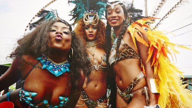 RMF Extra: Rihanna w wersji karnawałowej! Zobacz gorące zdjęcia!