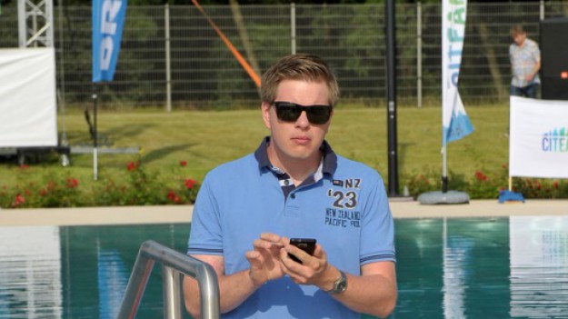 RMF Extra: Filip Chajzer w wyzwaniu telewidzów! Jak poradził sobie w walce sumo? [WIDEO]