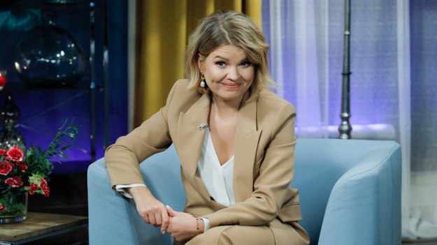 RMF Extra: Marta Manowska pozuje bez stanika. Prowadząca "Rolnik szuka żony" w zmysłowej sesji