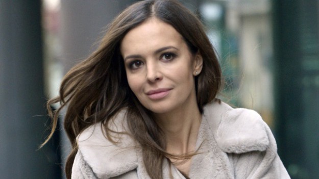 RMF Extra: Anna Wendzikowska pływa w basenie i odpowiada na pytanie o związek! Dziennikarka ma nowego partnera?