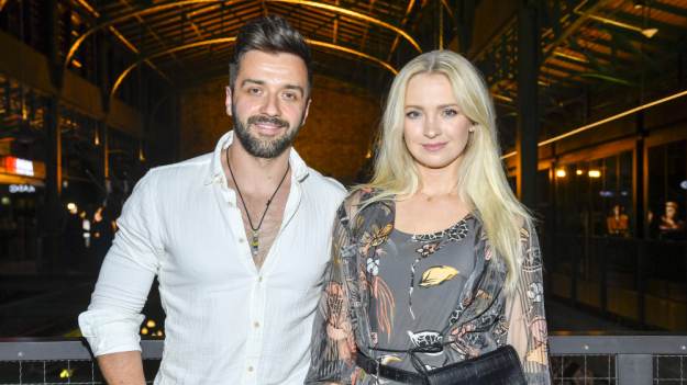 RMF Extra: Barbara Kurdej-Szatan odpoczywa na Majorce. Jej mąż pokazał się bez koszuli [ZDJĘCIA]