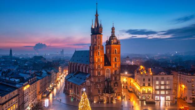 RMF Extra: Polska świątecznym hitem Europy! Turyści szturmują te miasta jak nigdy wcześniej