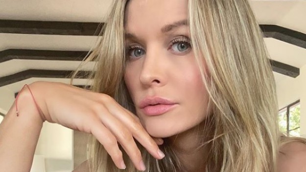 RMF Extra: Internauci krytykują Joannę Krupę. Co nie spodobało się fanom modelki?