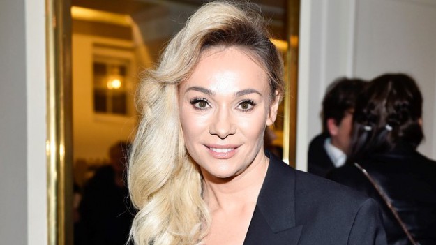 RMF Extra: Sonia Bohosiewicz topless w basenie! Zobacz gorące zdjęcie aktorki 