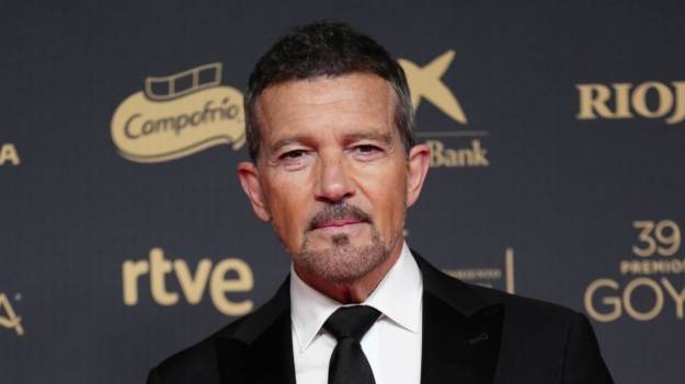 Gwiazdor sprzedał majątek i wyjechał z Hollywood:..