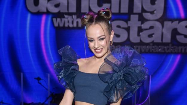 RMF Extra: Wiktoria Gąsiewska pozuje z gołym brzuchem. Wcześniej "potwierdzała" ciążę [ZDJĘCIA]