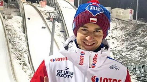 RMF Extra: Co Kamil Stoch robi przed ostatnim konkursem Turnieju Czterech Skoczni? Nie trenuje, tylko...
