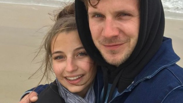 RMF Extra: Julia Wieniawa i Antek Królikowski powiększyli swoją rodzinę. "Poczułam instynkt macierzyński"