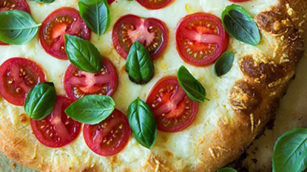 RMF Extra: Pizza Caprese - sprawdź przepis! 