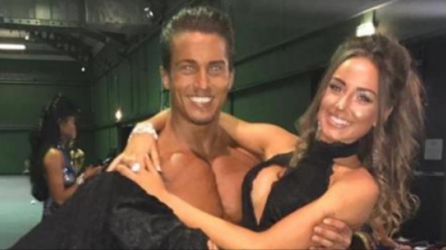 RMF Extra: W Wielkiej Brytanii wybrano najlepiej wyglądającą parę. Internauci z nich szydzą! 