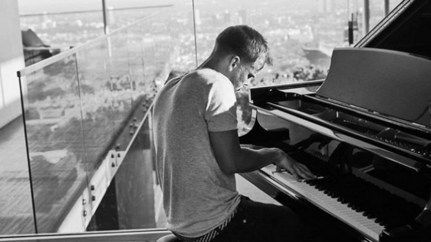 RMF Extra: Rodzina Aviciiego: Popełnił samobójstwo. Oficjalne oświadczenie