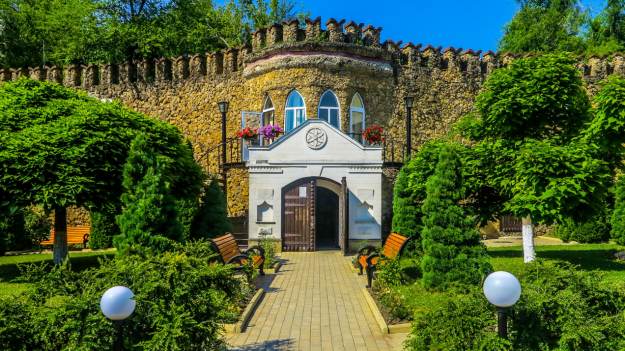 Najrzadziej odwiedzany kraj Europy. Polacy..