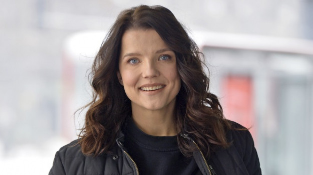 RMF Extra: Joanna Jabłczyńska jako nastolatka zagrała w "Klanie"! Pokazała nagranie sprzed lat. "Mam nadzieję, że z tego wyrosłaś" [WIDEO]