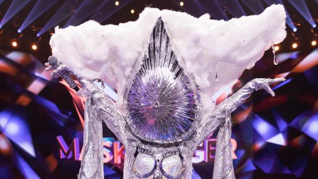 RMF Extra: "Mask Singer". Kim jest Deszcz? Widzowie są pewni. "Będę w szoku, jeśli to nie ona"