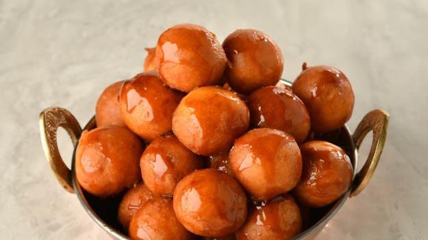 RMF Extra: Jedli je pierwsi mistrzowie olimpijscy. „Greckie pączki” będą hitem na tłusty czwartek