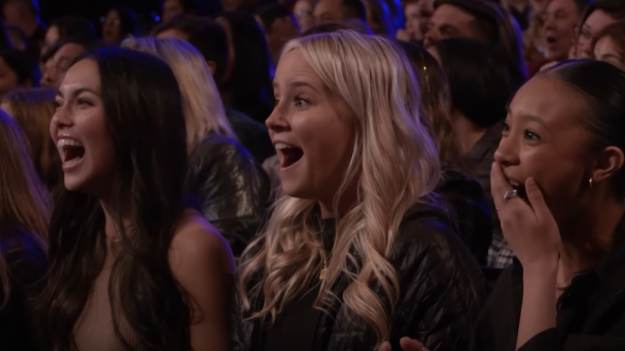 RMF Extra: To nie wygląda jak efekt tresury! Niesamowita choreografia psa i człowieka [WIDEO] 