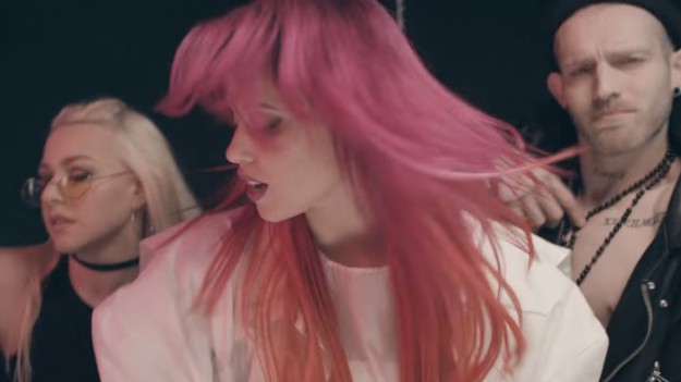 RMF Extra: Już wiadomo, kto będzie reprezentował Polskę na Eurowizji?! Te poszlaki wskazują na jedną osobę!