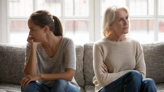 RMF Extra: Dlatego dorosłe dzieci zrywają kontakt z rodzicami. Psychologia tłumaczy, jak utrzymać dobre relacje