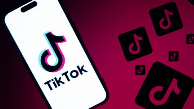 RMF Extra: TikTok chce dłuższych filmów. Zapłaci za nie twórcom