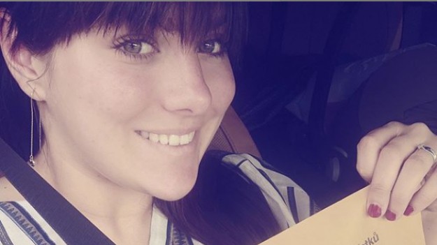 RMF Extra: Ewa Farna na koncercie w zaawansowanej ciąży. Ciążowy brzuch jest już naprawdę spory! 