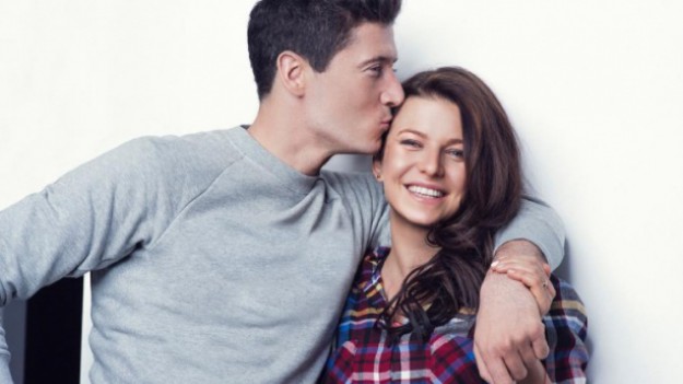 RMF Extra: Anna Lewandowska pokazała córkę! Klara ma już miesiąc