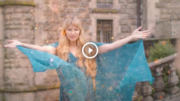 RMF Extra: Gwiazda "Na Wspólnej" nagrała płytę! Anna Guzik w teledysku "Nocą wszystko gra"