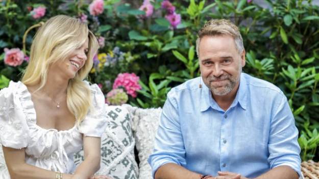 RMF Extra: Wiadomo już, kim zastąpiono Łukasza Nowickiego w "Pytaniu na śniadanie". Zaskakująca zmiana!