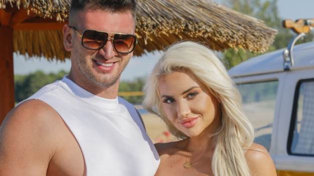 RMF Extra: Josie z "Love Island" cierpiała po rozstaniu. Uczestniczka show komentuje: "Nastąpiły sesje płaczu"